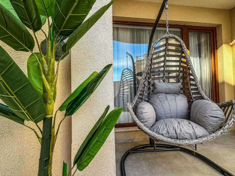Luxusný apartmán s priestrannou terasou – 1 spálňa