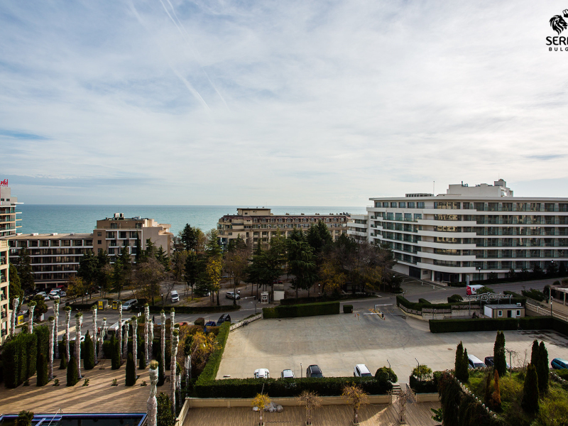 Exkluzívny penthouse s obrovskou terasou a panoramatickým výhľadom na more