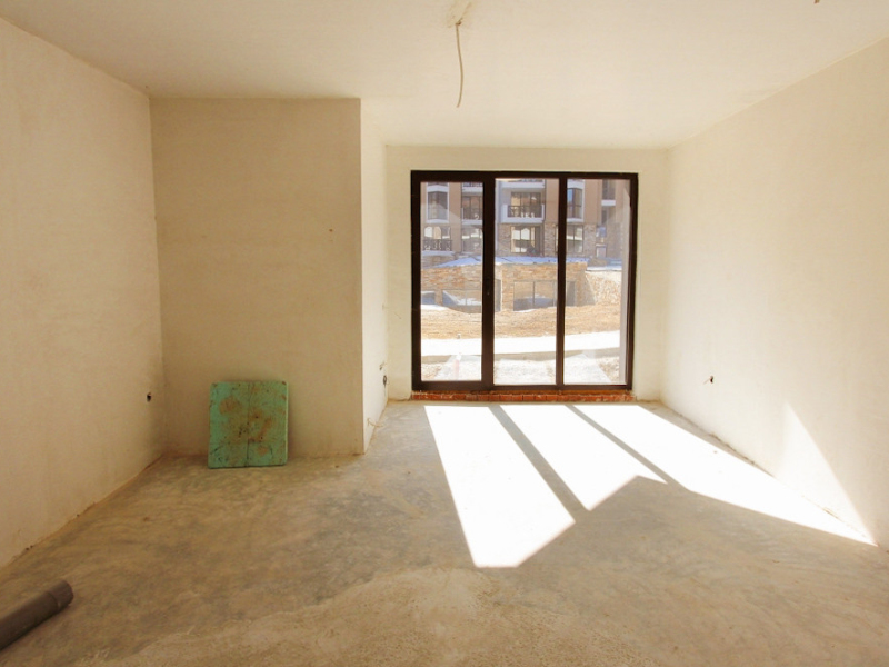 Luxusný jednoizbový apartmán v exkluzívnom rezorte Pirin Castle – len 350 m od lanovky (Bansko)