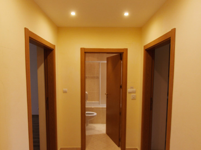 Priestranný dvojizbový apartmán v rezorte Parklands