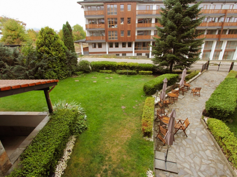 Priestranný dvojizbový apartmán v rezorte Parklands