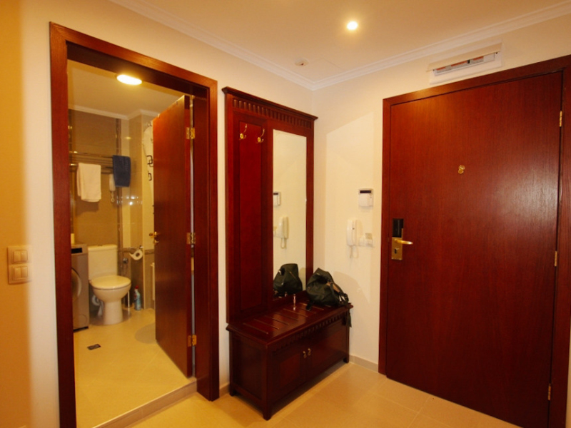 Zariadený dvojizbový apartmán v komplexe Downtown