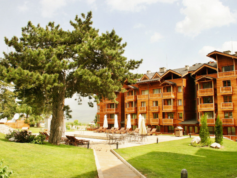 Kompletne zariadený jednoizbový apartmán v golfovom rezorte Pirin Golf & Country Club
