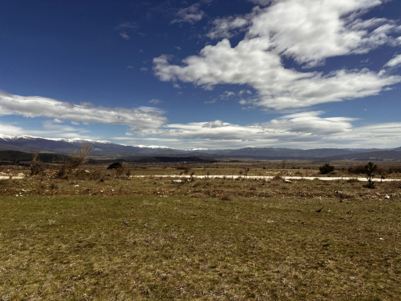 Pozemok s panoramatickým 360° výhľadom – pod Pirin Golf