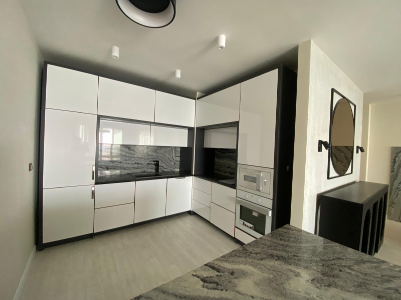Exkluzívny apartmán priamo na pláži s panoramatickým výhľadom na more