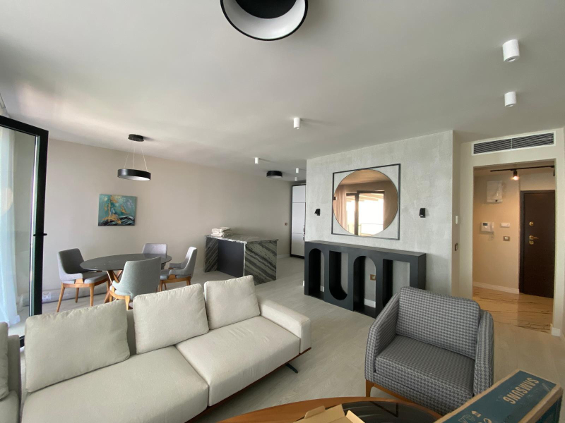 Exkluzívny apartmán priamo na pláži s panoramatickým výhľadom na more