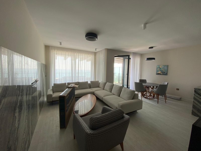 Exkluzívny apartmán priamo na pláži s panoramatickým výhľadom na more