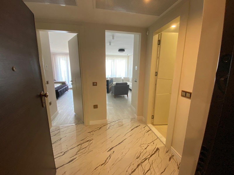 Exkluzívny apartmán priamo na pláži s panoramatickým výhľadom na more