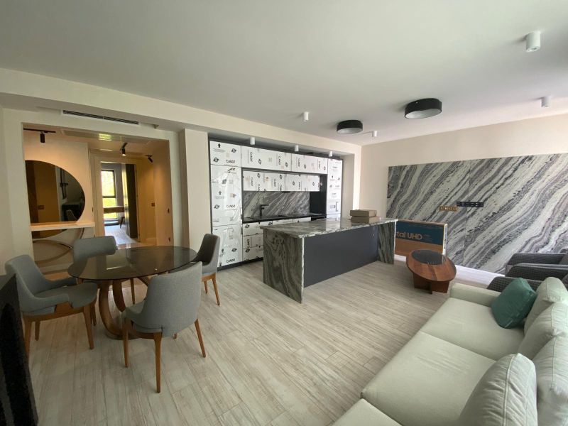 Elegantný apartmán s výhľadom do zelene – pokoj, súkromie a nadčasový dizajn