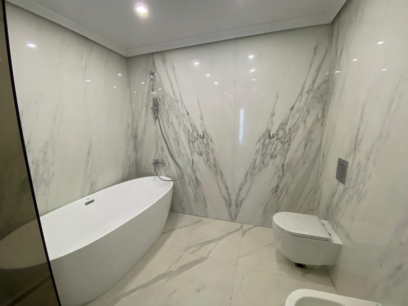 Elegantný apartmán s výhľadom do zelene – pokoj, súkromie a nadčasový dizajn