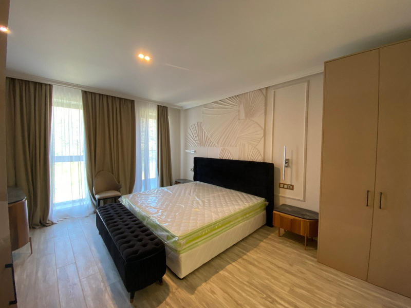 Elegantný apartmán s výhľadom do zelene – pokoj, súkromie a nadčasový dizajn