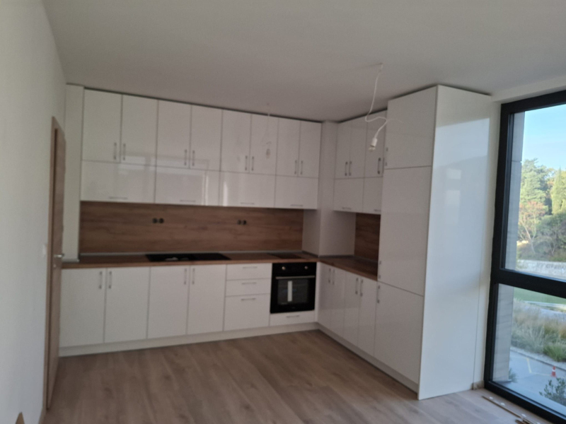 Luxusný 3-izbový apartmán s panoramatickým výhľadom na more – Azur Panorama