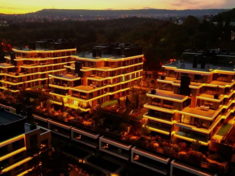Luxusný 3-izbový apartmán s panoramatickým výhľadom na more – Azur Panorama
