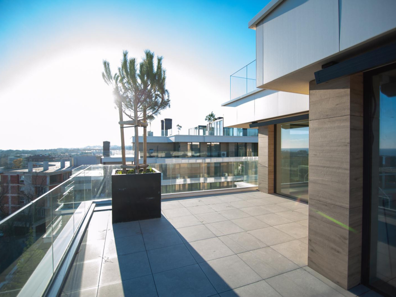 Vlajkový penthouse s panoramatickou terasou – absolútny luxus v rezorte Azur Panorama