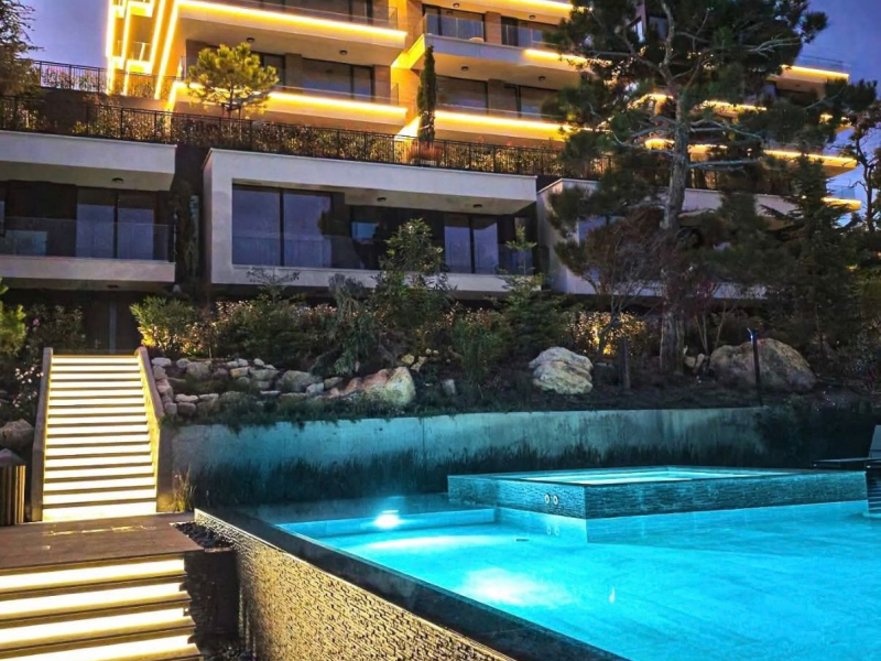 Vlajkový penthouse s panoramatickou terasou – absolútny luxus v rezorte Azur Panorama