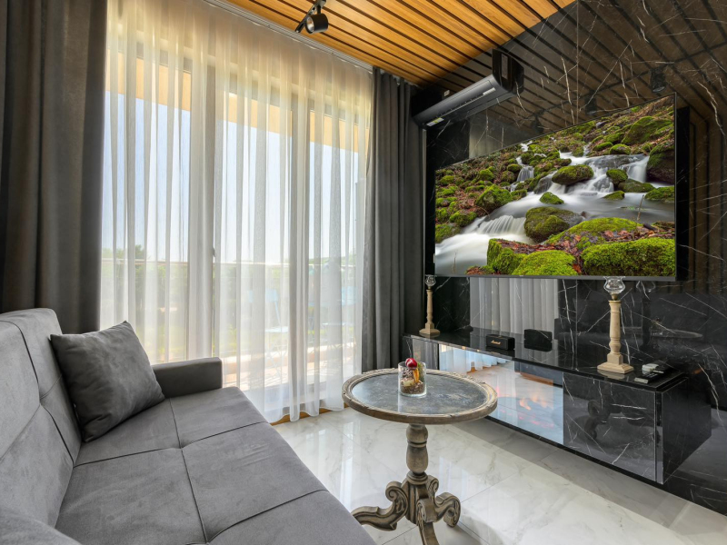 1-izbový apartmán, Škorpilovec