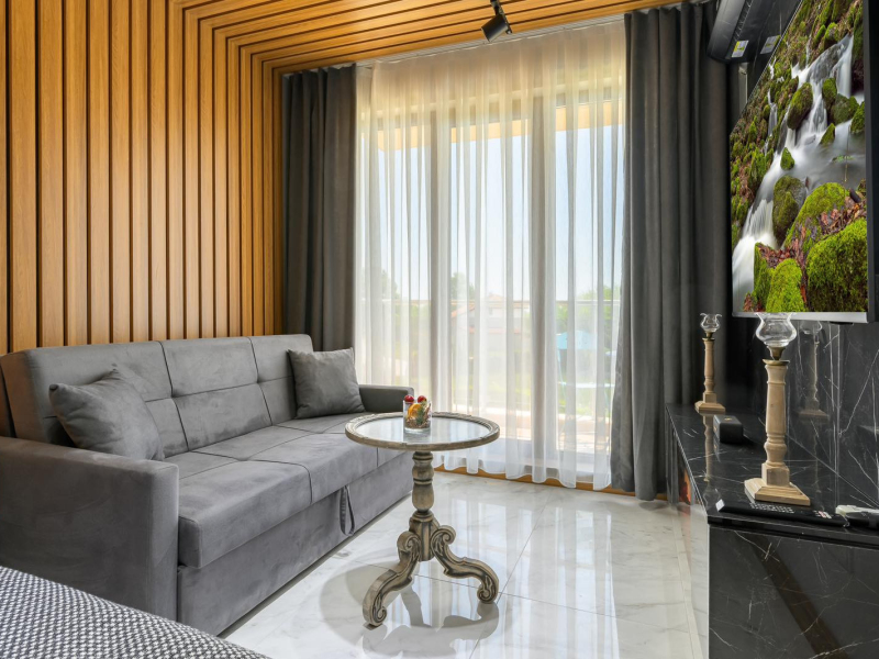 1-izbový apartmán, Škorpilovec