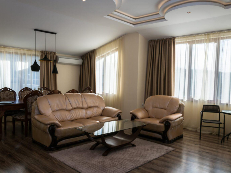 Apartmán č. 16 – Reprezentatívny luxusný apartmán s veľkou terasou a výhľadom na more | Long Beach Apartments